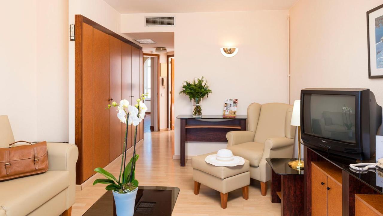 Apartamentos Guitart Lloret de Mar Exteriér fotografie